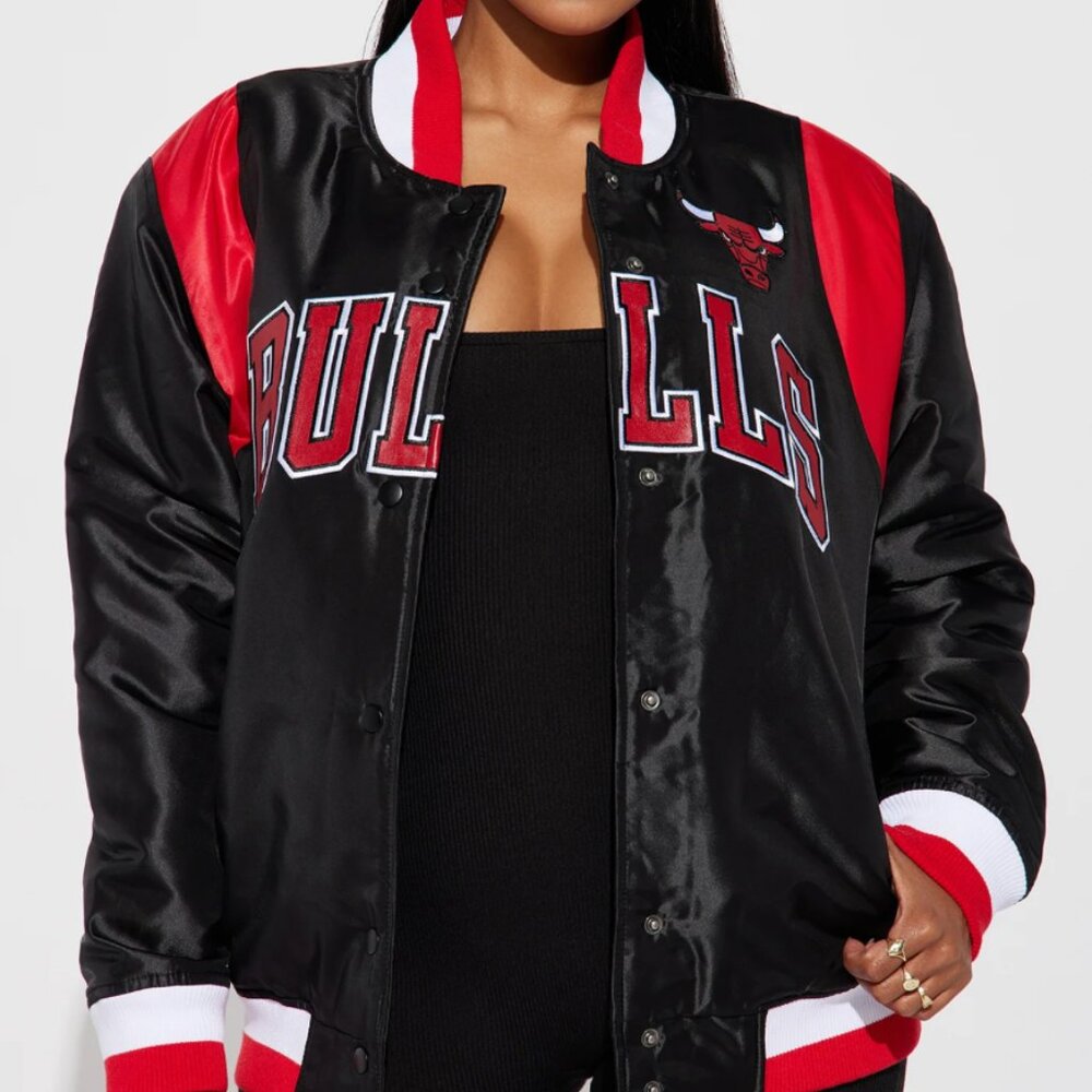 Chicago Bulls Varsity Bomber Jacket - Black	$89.99